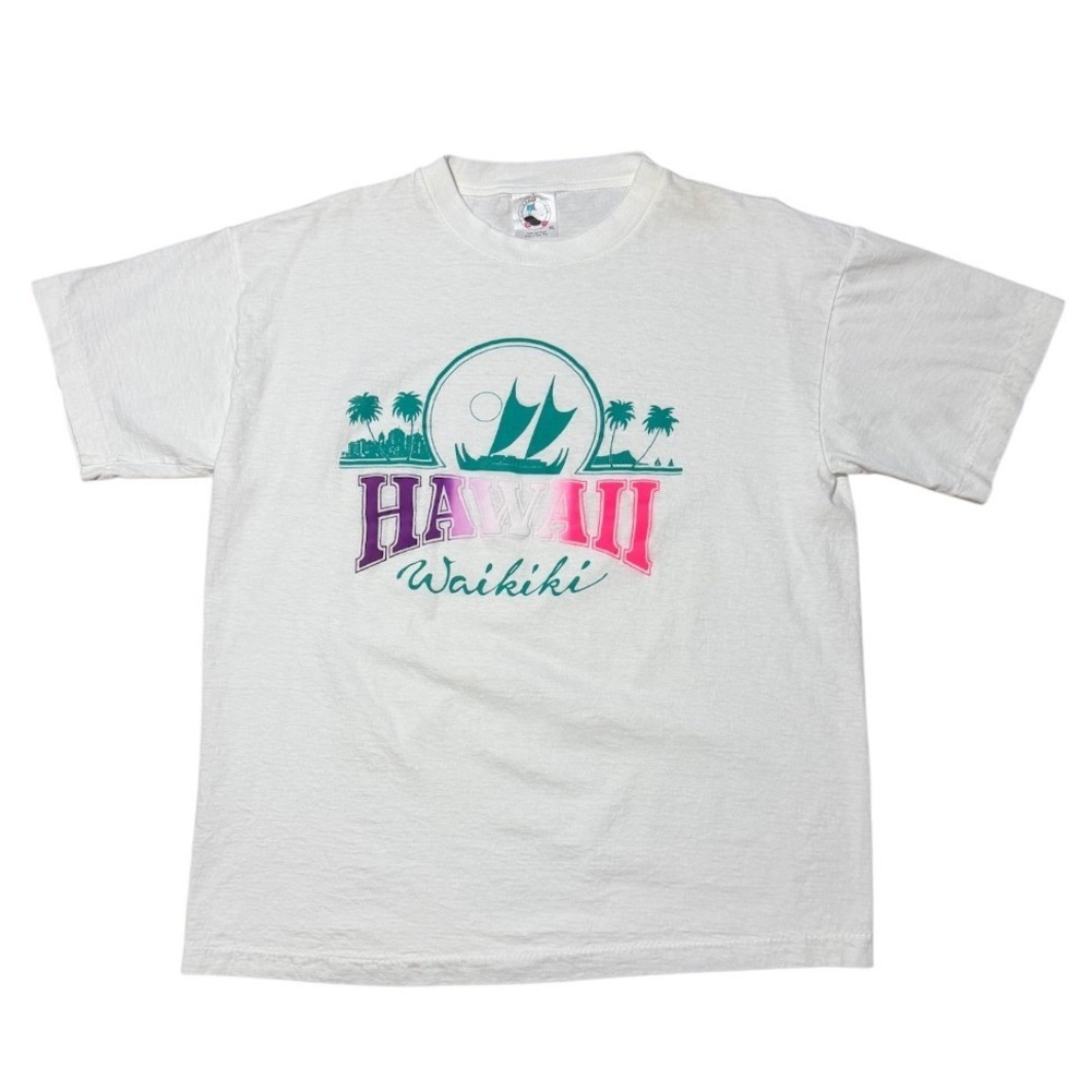 Vintage 90s Caribbean Dream Hawaii Waikiki Travel Souvenir Art Graphic T-shirt
